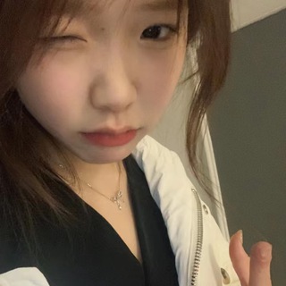 Telegram profile photo for 輕熟女專區🏰