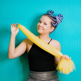 Telegram profile photo for 🧚🏻♀️Бирюзовое наращивание волос, афрокосы с 🍷, обучение
