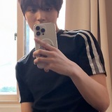Telegram profile photo for Lee Donghyuck.