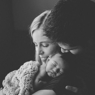 Telegram profile photo for MOM DAD LOVERS