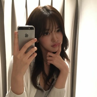 Telegram profile photo for yujin.