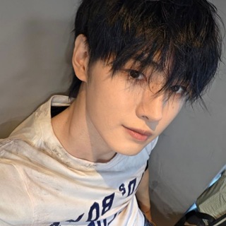 Telegram profile photo for Park Hoon