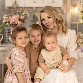 Telegram profile photo for Mamzheniya_наша жизнь и наши игры🥰