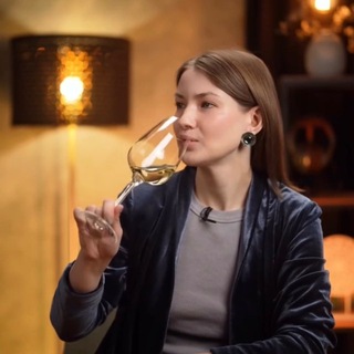 Telegram profile photo for Аня, налей вина
