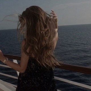 Telegram profile photo for Aphrodite