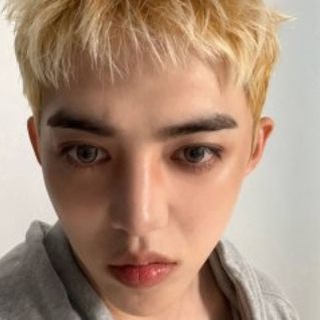 Telegram profile photo for я люблю севентин 🤓🤓🤓