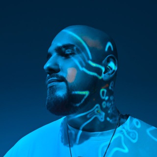 Telegram profile photo for Борис Суворов внутри лейбла.
