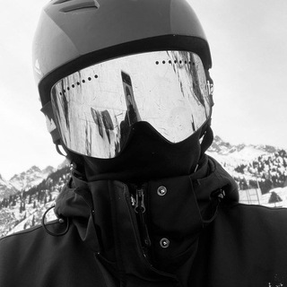 Telegram profile photo for Bio:Simon
