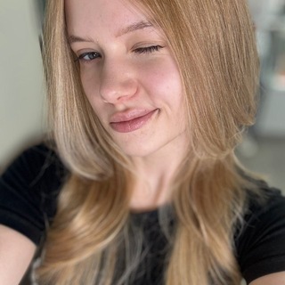 Telegram profile photo for Your Englishwoman 🇬🇧🇫🇷