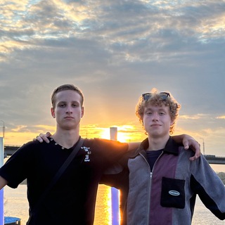 Telegram profile photo for L/A team