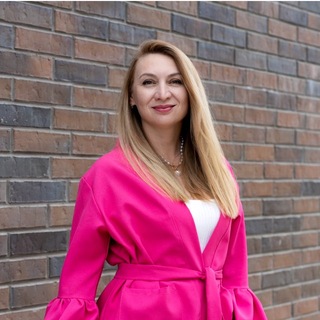 Telegram profile photo for Земфира Тарасюк. Психолог-расстановщик.