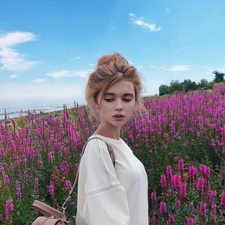 Telegram profile photo for вечно семнадцать