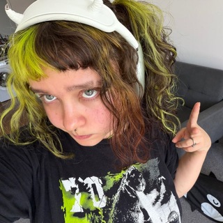 Telegram profile photo for 🍃risacore🐾