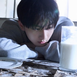 Telegram profile photo for Jungwon. 💬