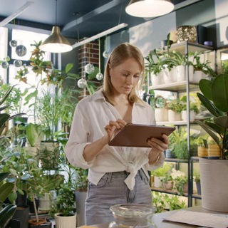 Telegram profile photo for PLANTS.NSK