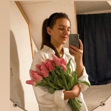 Telegram profile photo for 𝑀𝑜𝑚𝑒𝑛𝑡'𝑠