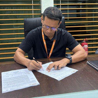 Telegram profile photo for Listings Halim IQI Realty