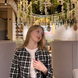 Telegram profile photo for аленка читает