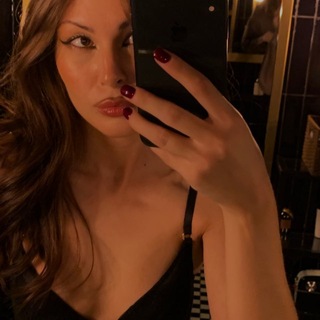 Telegram profile photo for annette