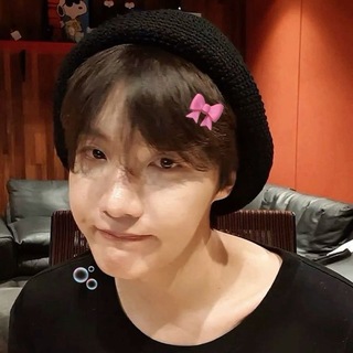Telegram profile photo for 𝖾𝗏𝗒 :꣓