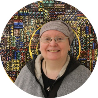 Telegram profile photo for Люся Воронова. Канал автора и Фонда