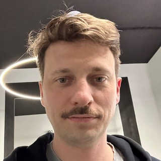 Telegram profile photo for Я ваш кумир | Андрей Фролов