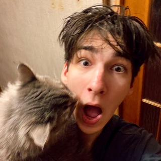 Telegram profile photo for сашка не боится людей