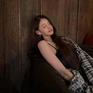 Telegram profile photo for нарезки, замедления, стикеры с вонен