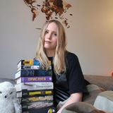 Telegram profile photo for Даша с книгами