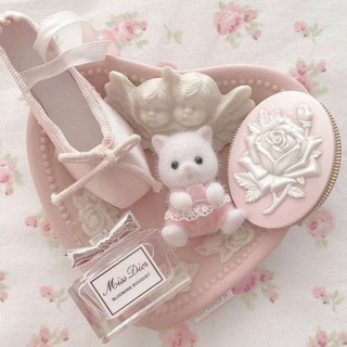 Telegram profile photo for Chlea’s Admins 🎀