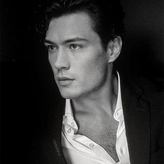 Telegram profile photo for 𝑇𝑂𝑀 𝑀𝐴𝑅𝑉𝑂𝐿𝑂 𝑅𝐸𝐷𝐷𝐿𝐸