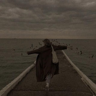 Telegram profile photo for "عطَـش الأيـام "