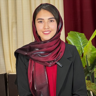 Telegram profile photo for سمیه حسنی | آموزش زبان