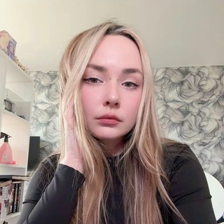 Telegram profile photo for Оля рисует
