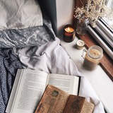 Telegram profile photo for 📚 Pages & feelings | Читаю и чувствую 📖💜