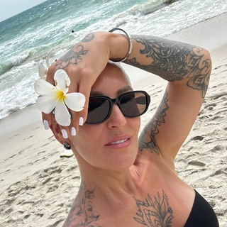Telegram profile photo for JULIA SANDAL