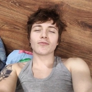 Telegram profile photo for Птичка в сером небе