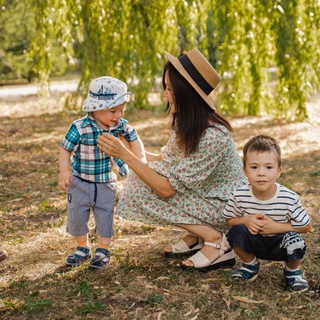 Telegram profile photo for Мама с Урала: жизнь без соплей и больничных🌿