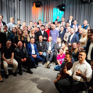 Telegram group profile photo for СОЗДАТЕЛИ сообщество и челлендж