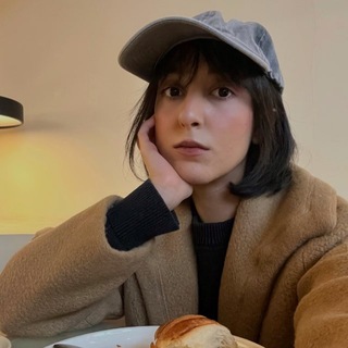 Telegram profile photo for English practice with Negin
