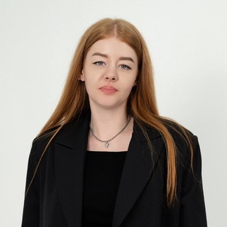 Telegram profile photo for Елизавета • про бизнес с атоми