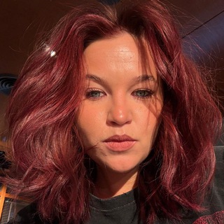 Telegram profile photo for Бушующий визажист