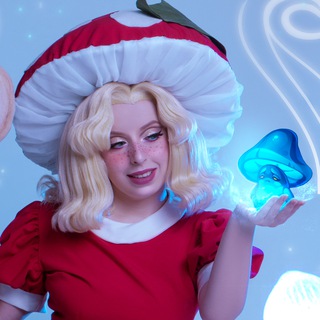 Telegram profile photo for viksev: туда и обратно 💅