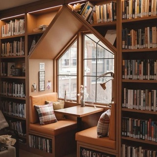 Telegram profile photo for عشاق الكتب والروايات