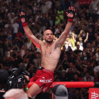 Telegram profile photo for UFC/IZI Bets💡
