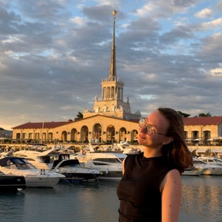 Telegram profile photo for Мир глазами Софы.