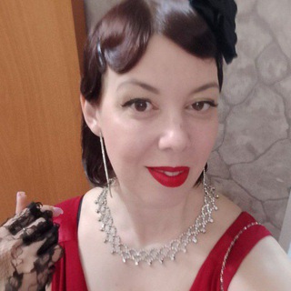 Telegram profile photo for ⚜ ОтЛичный Бренд с Олей Гу ⚜