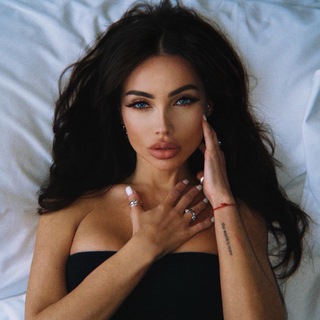Telegram profile photo for Viola 💙