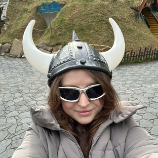 Telegram profile photo for Катя і крадені меми