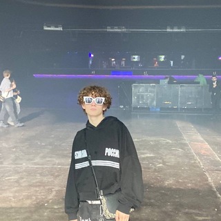 Telegram profile photo for чел в очках